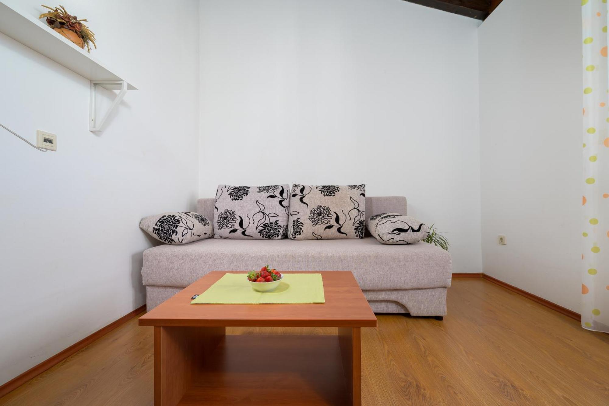 Apartment Pinjola Пореч Экстерьер фото