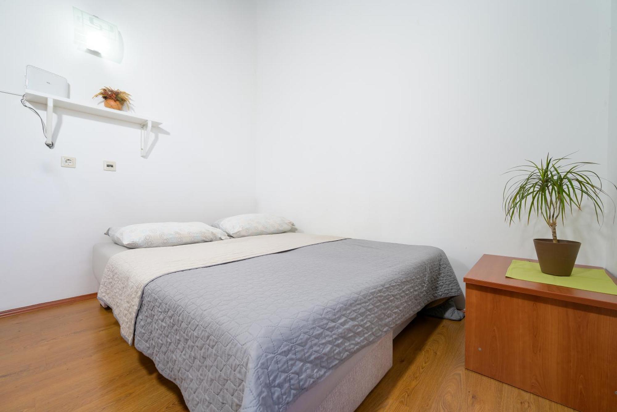 Apartment Pinjola Пореч Экстерьер фото