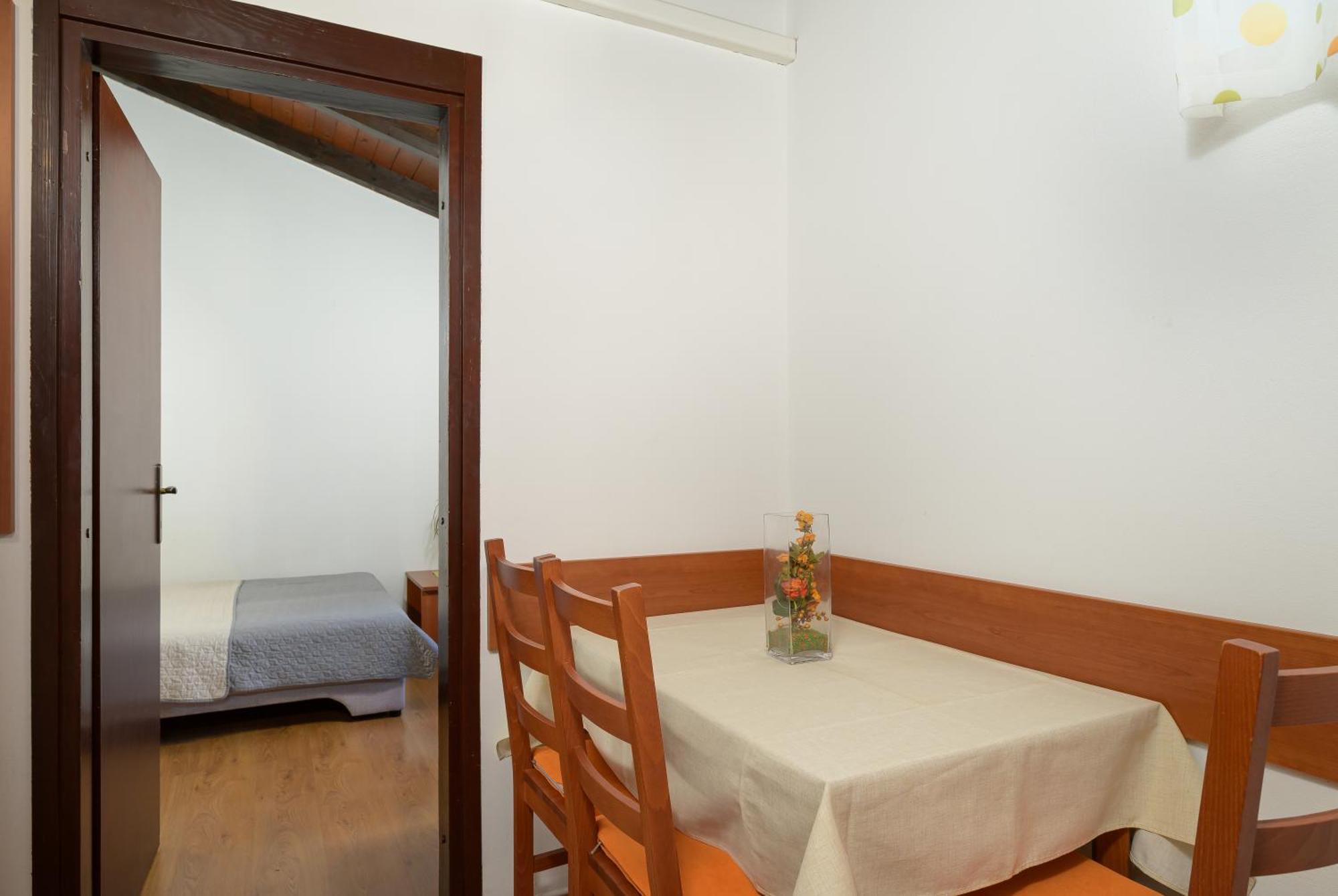 Apartment Pinjola Пореч Экстерьер фото