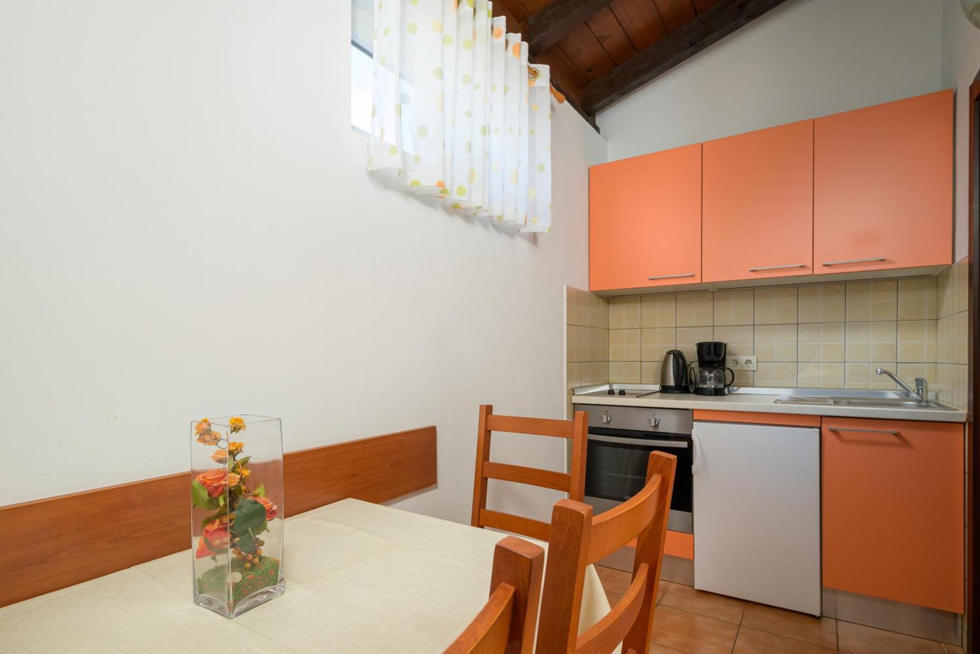 Apartment Pinjola Пореч Экстерьер фото
