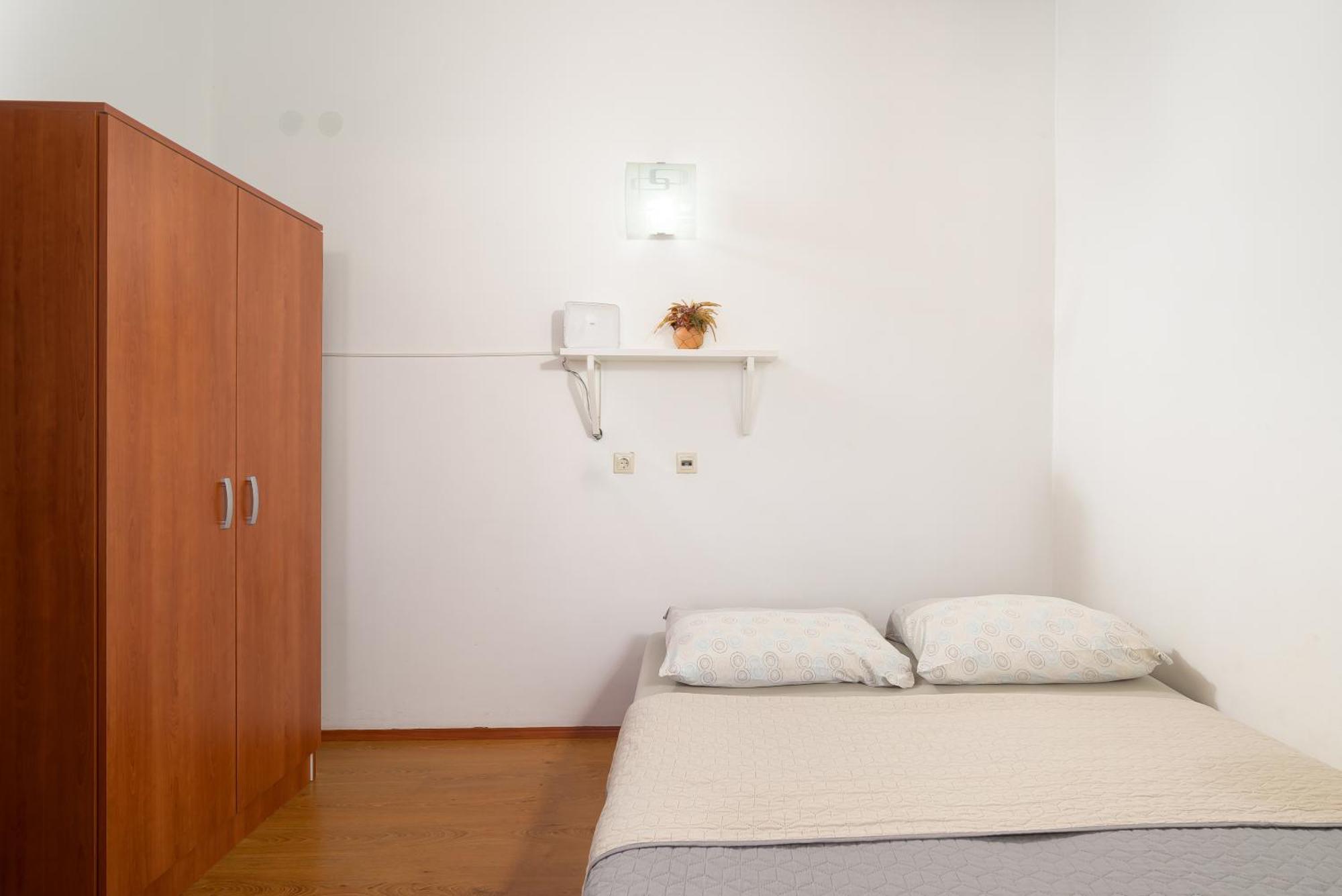 Apartment Pinjola Пореч Экстерьер фото