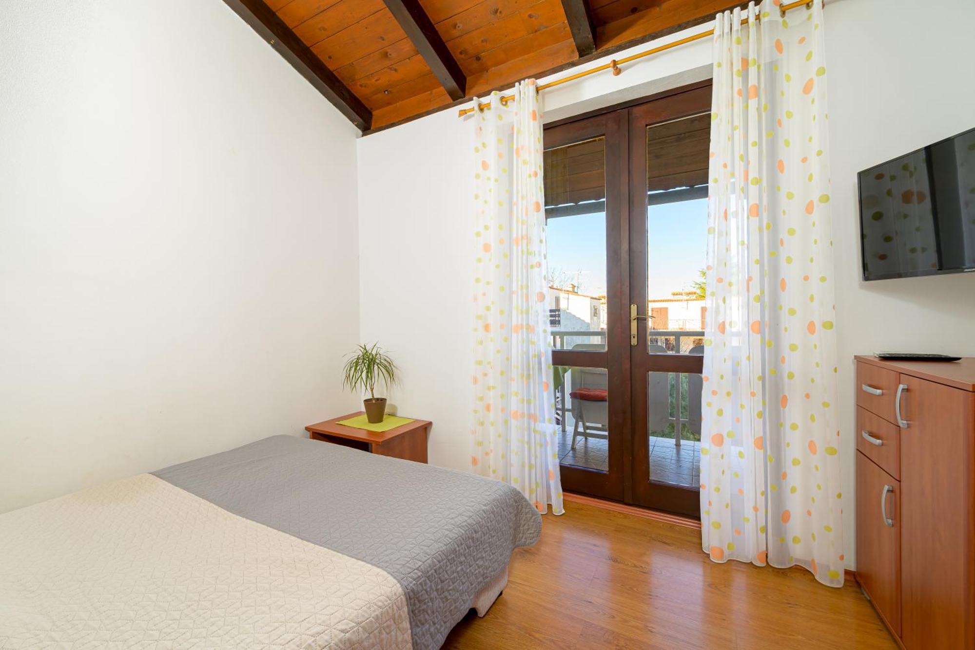 Apartment Pinjola Пореч Экстерьер фото